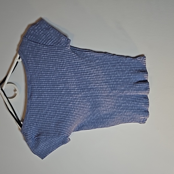 Forever21 Blue Tshirt Size Small - Picture 3 of 11